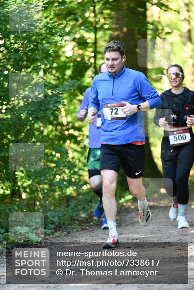 06.10.2024 - Bramfelder Halbmarathon 2024 Dr. Thomas Lammeyer http://msf.ph/oto/7338617 06.10.2024 10:27:58 Laufen 85, 72, 500 meine-sportfotos.de
