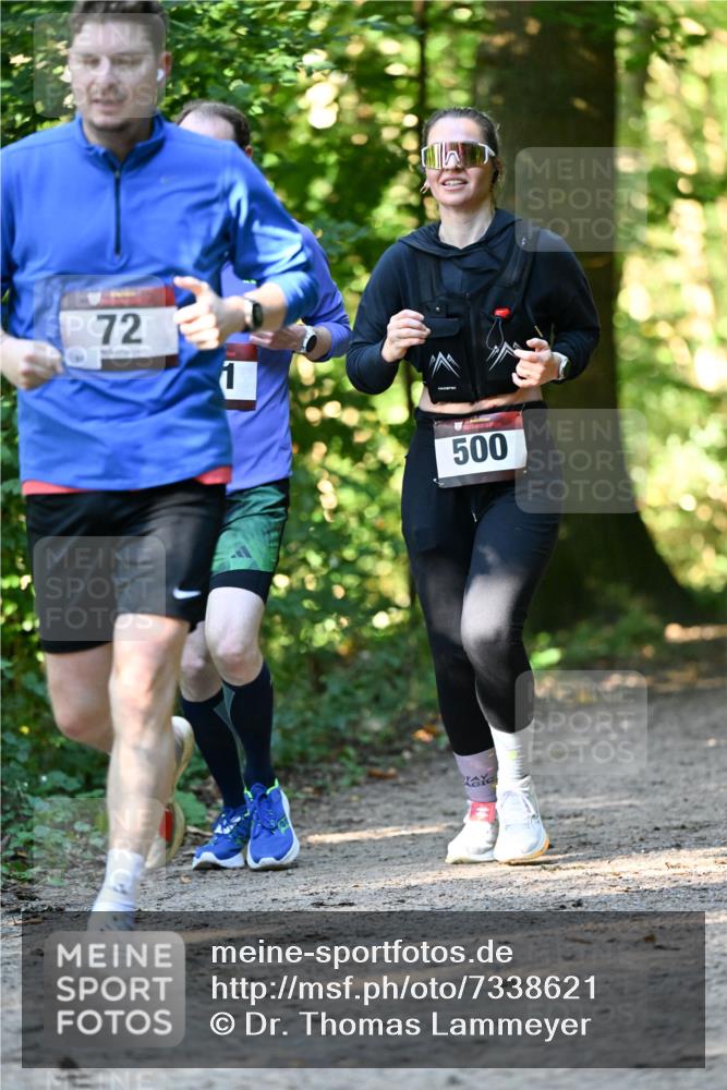 06.10.2024 - Bramfelder Halbmarathon 2024 Dr. Thomas Lammeyer http://msf.ph/oto/7338621 06.10.2024 10:27:59 Laufen 72, 1, 500 meine-sportfotos.de