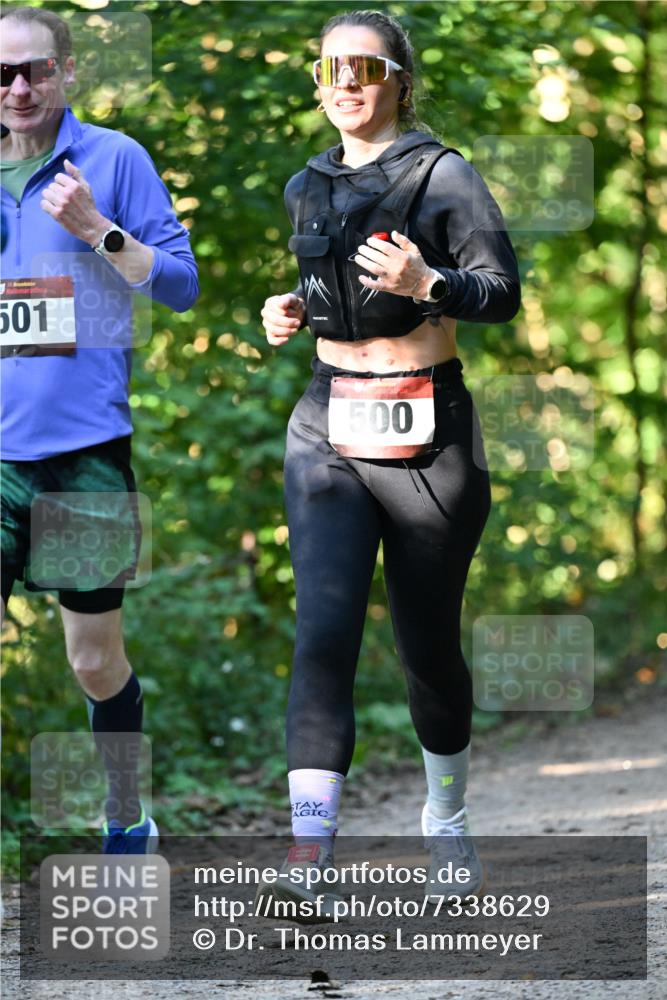 06.10.2024 - Bramfelder Halbmarathon 2024 Dr. Thomas Lammeyer http://msf.ph/oto/7338629 06.10.2024 10:28:01 Laufen 501, 500 meine-sportfotos.de