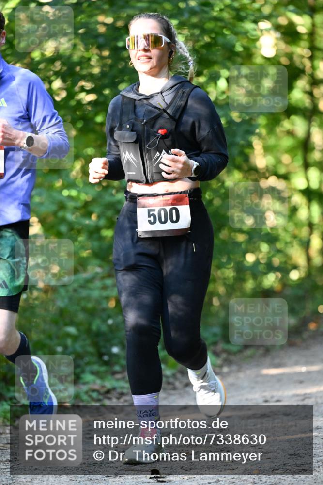 06.10.2024 - Bramfelder Halbmarathon 2024 Dr. Thomas Lammeyer http://msf.ph/oto/7338630 06.10.2024 10:28:01 Laufen 500 meine-sportfotos.de