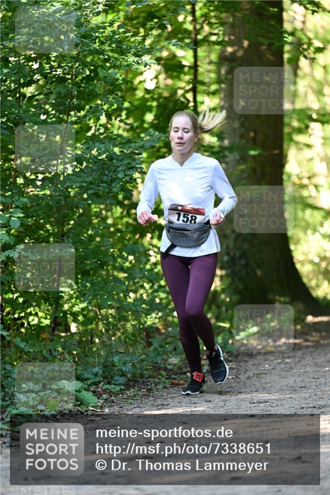 06.10.2024 - Bramfelder Halbmarathon 2024 Dr. Thomas Lammeyer http://msf.ph/oto/7338651 06.10.2024 10:28:13 Laufen 158 meine-sportfotos.de