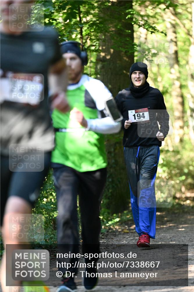 06.10.2024 - Bramfelder Halbmarathon 2024 Dr. Thomas Lammeyer http://msf.ph/oto/7338667 06.10.2024 10:28:16 Laufen 0, 14, 194 meine-sportfotos.de