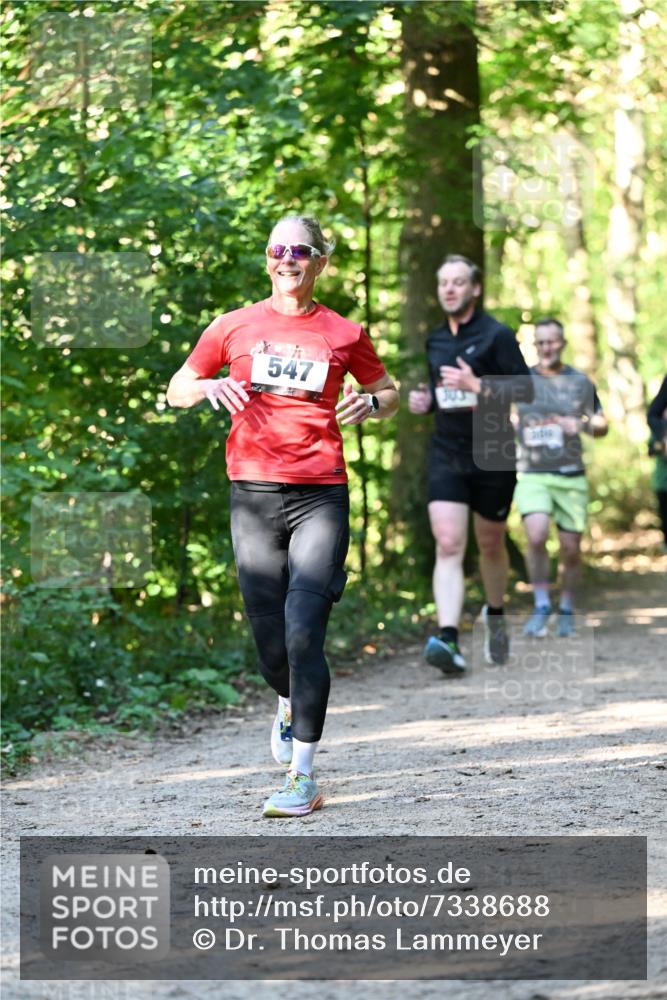 06.10.2024 - Bramfelder Halbmarathon 2024 Dr. Thomas Lammeyer http://msf.ph/oto/7338688 06.10.2024 10:28:22 Laufen 547 meine-sportfotos.de