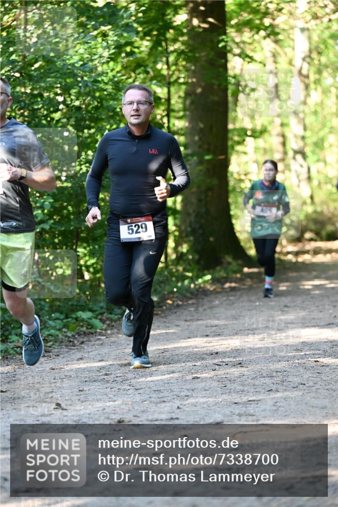 06.10.2024 - Bramfelder Halbmarathon 2024 Dr. Thomas Lammeyer http://msf.ph/oto/7338700 06.10.2024 10:28:25 Laufen 529 meine-sportfotos.de