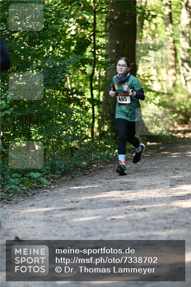 06.10.2024 - Bramfelder Halbmarathon 2024 Dr. Thomas Lammeyer http://msf.ph/oto/7338702 06.10.2024 10:28:26 Laufen 495 meine-sportfotos.de