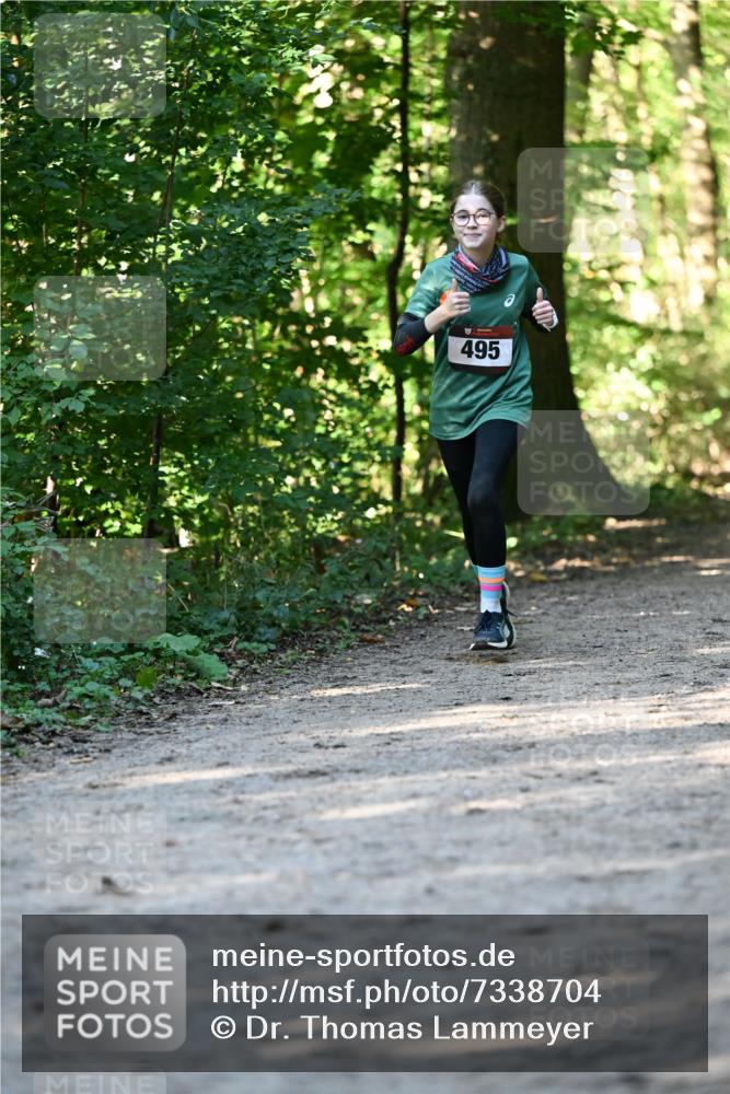 06.10.2024 - Bramfelder Halbmarathon 2024 Dr. Thomas Lammeyer http://msf.ph/oto/7338704 06.10.2024 10:28:26 Laufen 495 meine-sportfotos.de