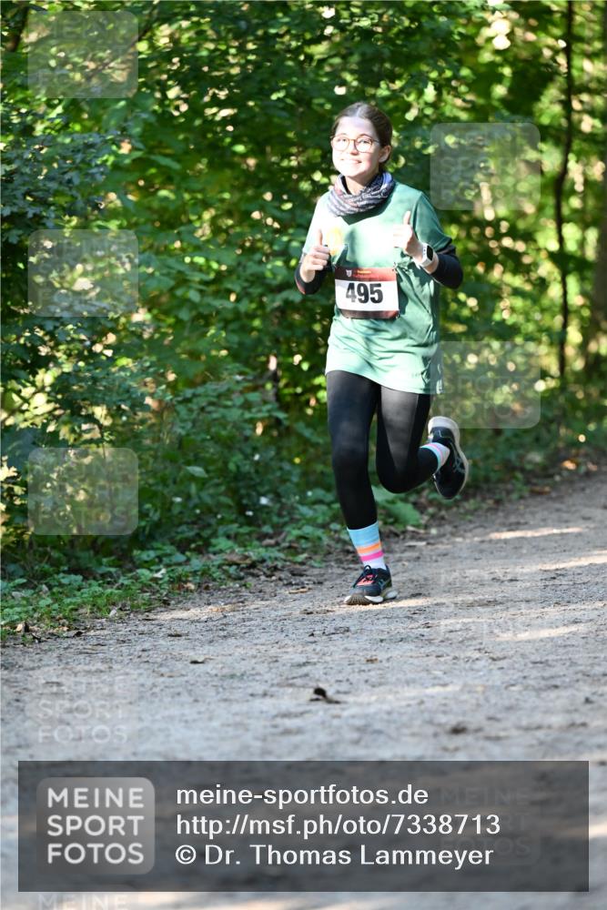 06.10.2024 - Bramfelder Halbmarathon 2024 Dr. Thomas Lammeyer http://msf.ph/oto/7338713 06.10.2024 10:28:27 Laufen 495 meine-sportfotos.de