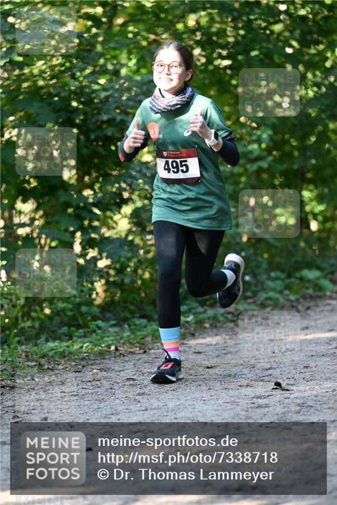 06.10.2024 - Bramfelder Halbmarathon 2024 Dr. Thomas Lammeyer http://msf.ph/oto/7338718 06.10.2024 10:28:28 Laufen 495 meine-sportfotos.de