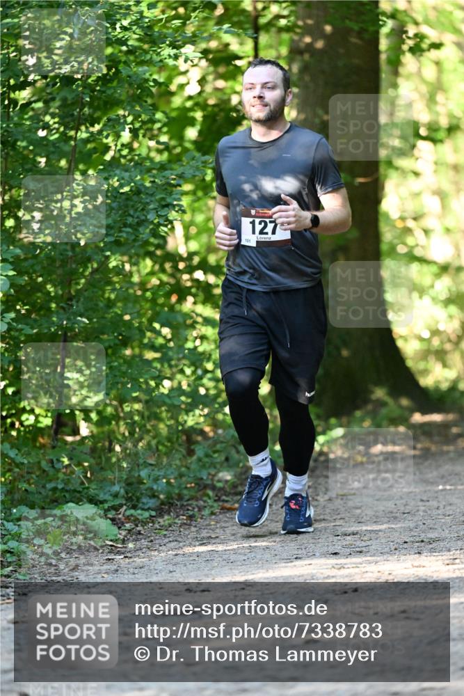 06.10.2024 - Bramfelder Halbmarathon 2024 Dr. Thomas Lammeyer http://msf.ph/oto/7338783 06.10.2024 10:28:43 Laufen 127, 101 meine-sportfotos.de