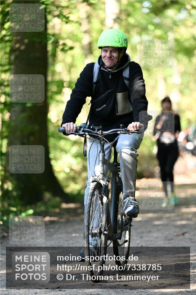 06.10.2024 - Bramfelder Halbmarathon 2024 Dr. Thomas Lammeyer http://msf.ph/oto/7338785 06.10.2024 10:28:44 Laufen  meine-sportfotos.de