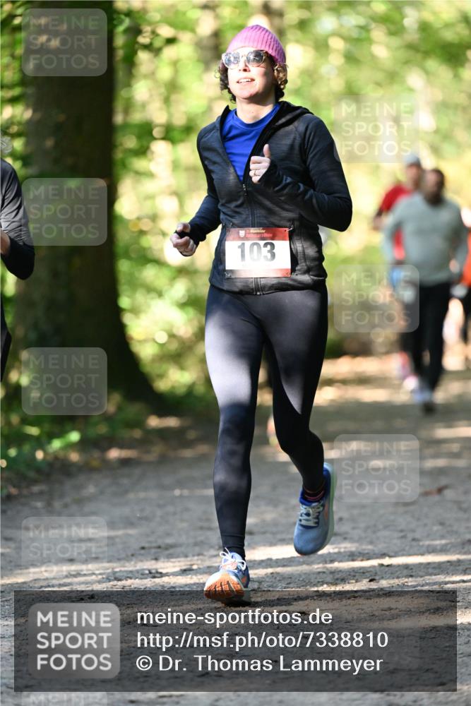 06.10.2024 - Bramfelder Halbmarathon 2024 Dr. Thomas Lammeyer http://msf.ph/oto/7338810 06.10.2024 10:28:48 Laufen 103 meine-sportfotos.de