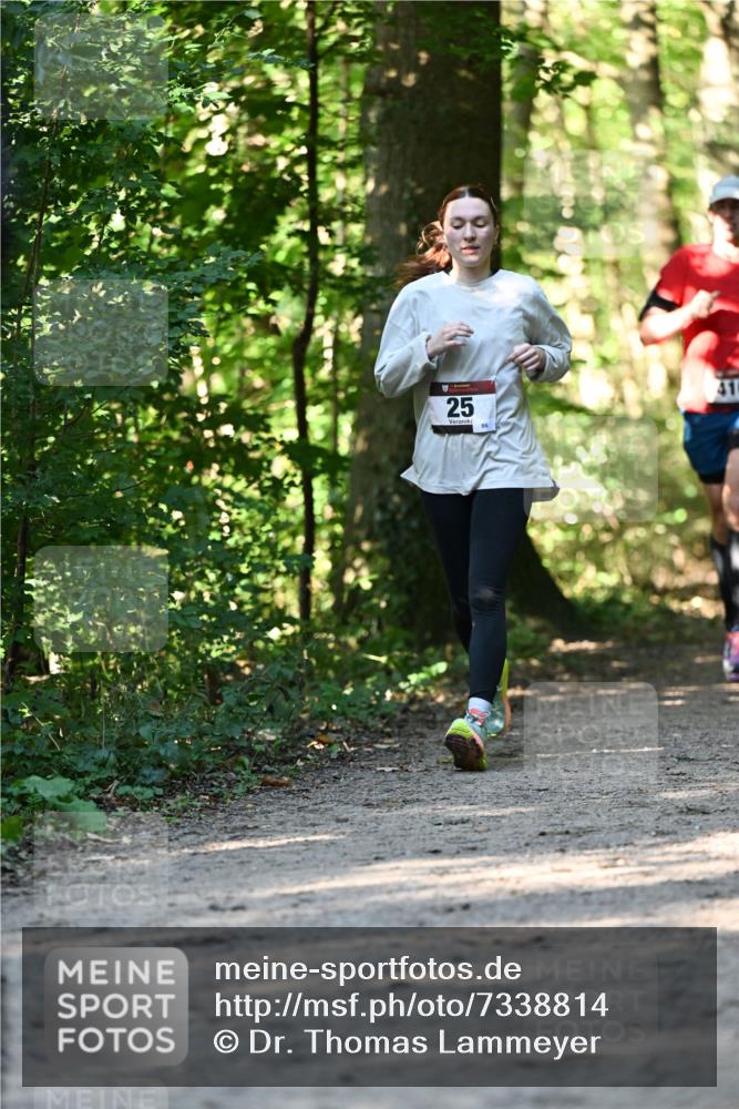 06.10.2024 - Bramfelder Halbmarathon 2024 Dr. Thomas Lammeyer http://msf.ph/oto/7338814 06.10.2024 10:28:50 Laufen 25, 86, 41 meine-sportfotos.de