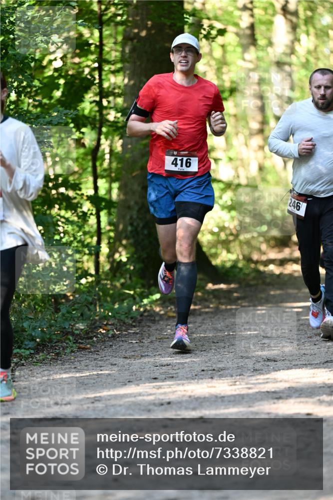 06.10.2024 - Bramfelder Halbmarathon 2024 Dr. Thomas Lammeyer http://msf.ph/oto/7338821 06.10.2024 10:28:52 Laufen 416, 246 meine-sportfotos.de