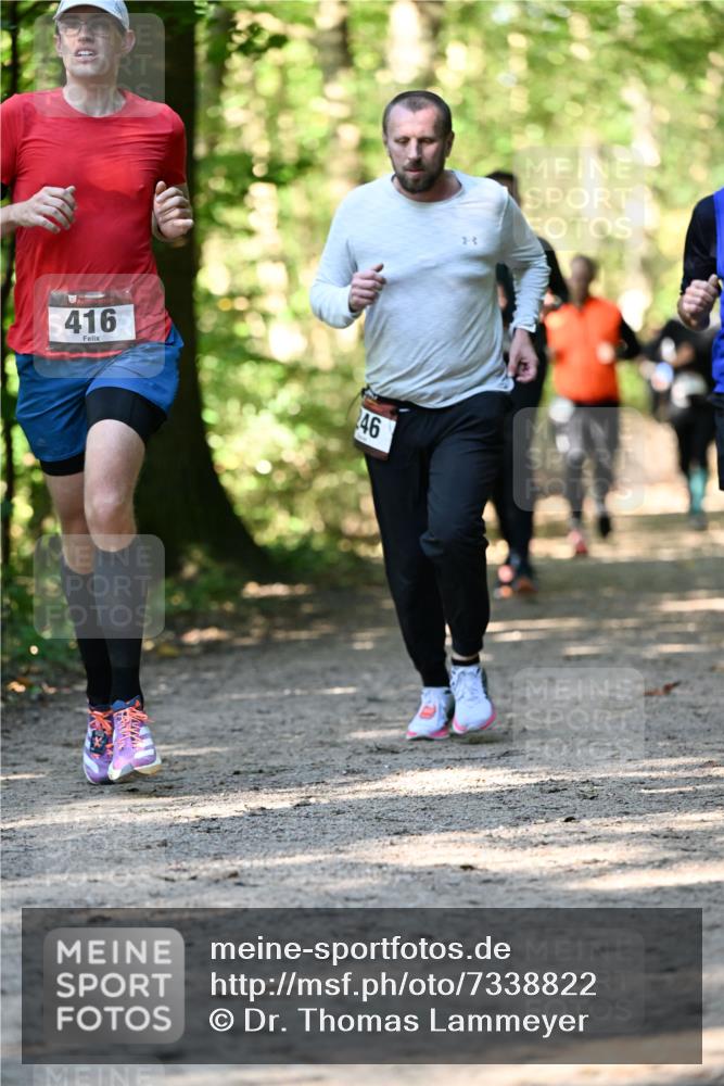 06.10.2024 - Bramfelder Halbmarathon 2024 Dr. Thomas Lammeyer http://msf.ph/oto/7338822 06.10.2024 10:28:53 Laufen 416, 46 meine-sportfotos.de