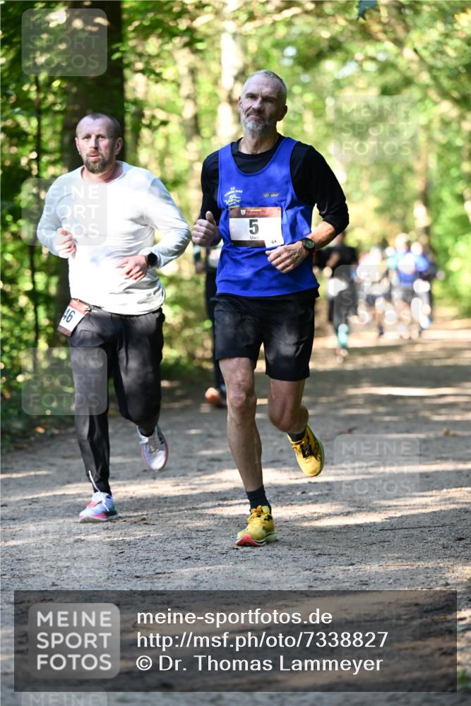 06.10.2024 - Bramfelder Halbmarathon 2024 Dr. Thomas Lammeyer http://msf.ph/oto/7338827 06.10.2024 10:28:54 Laufen 46, 5, 64 meine-sportfotos.de