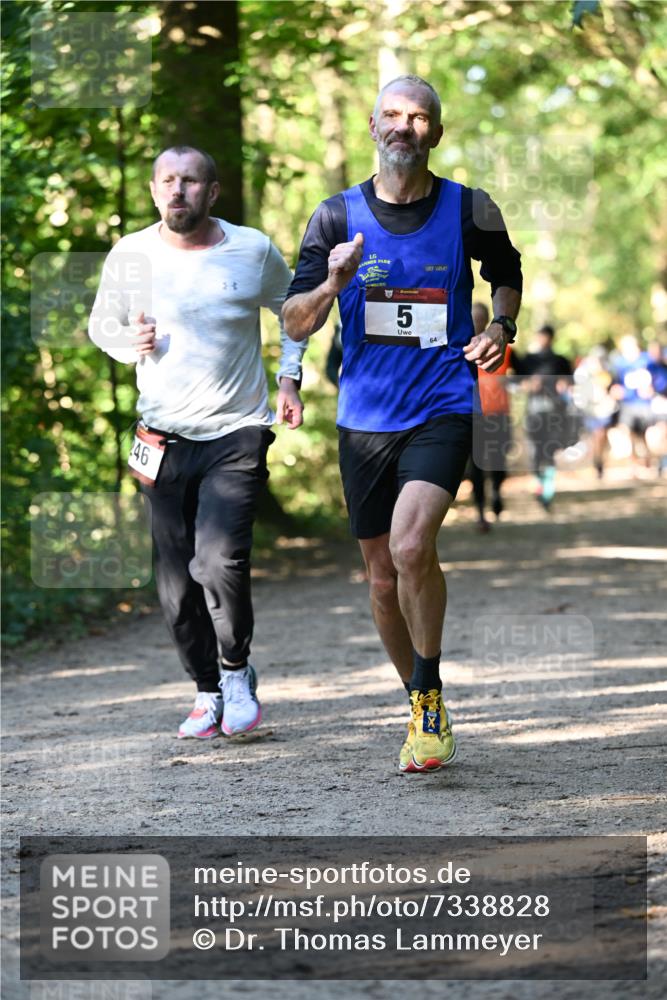 06.10.2024 - Bramfelder Halbmarathon 2024 Dr. Thomas Lammeyer http://msf.ph/oto/7338828 06.10.2024 10:28:54 Laufen 46 meine-sportfotos.de