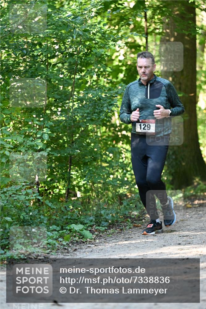 06.10.2024 - Bramfelder Halbmarathon 2024 Dr. Thomas Lammeyer http://msf.ph/oto/7338836 06.10.2024 10:28:57 Laufen 129 meine-sportfotos.de