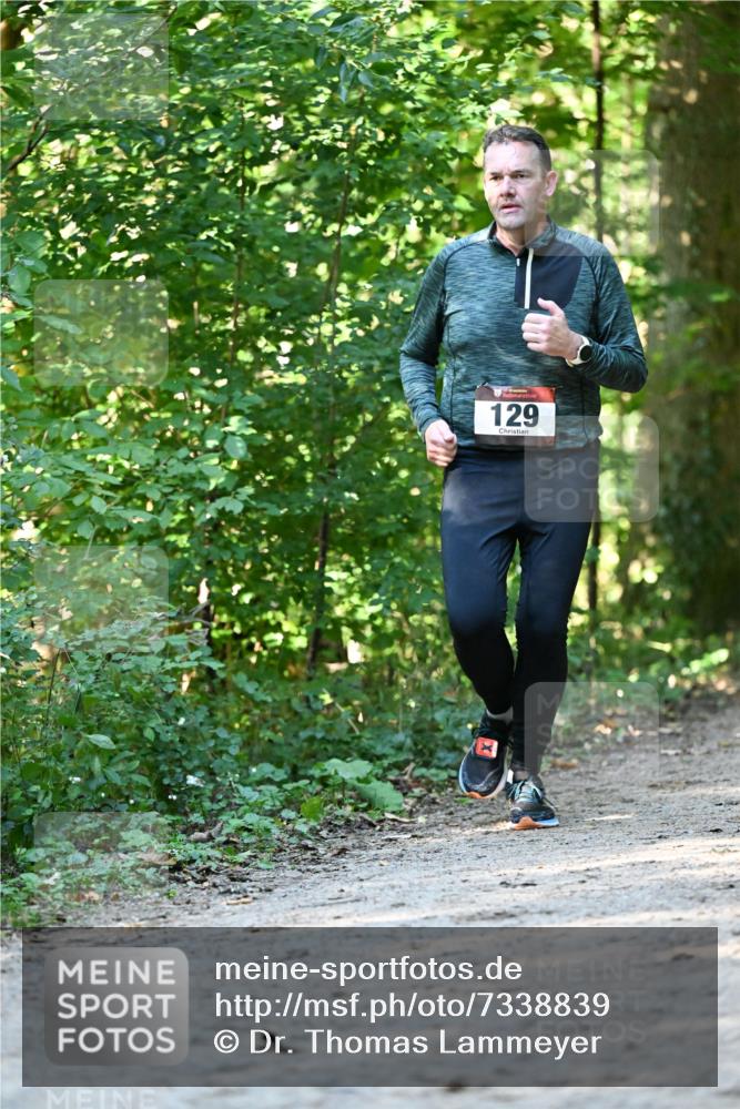 06.10.2024 - Bramfelder Halbmarathon 2024 Dr. Thomas Lammeyer http://msf.ph/oto/7338839 06.10.2024 10:28:57 Laufen 129 meine-sportfotos.de