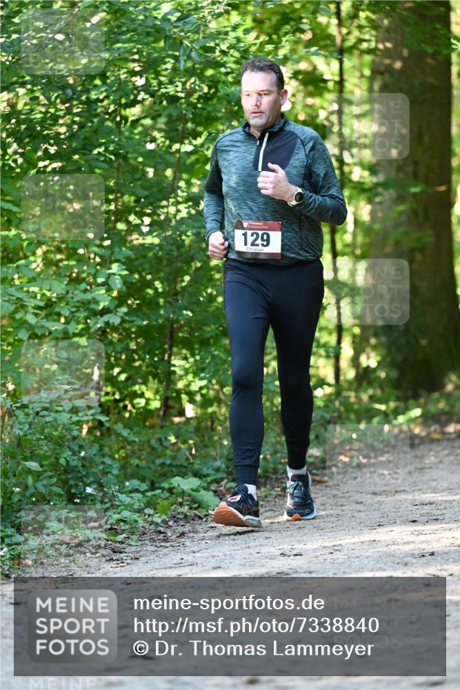 06.10.2024 - Bramfelder Halbmarathon 2024 Dr. Thomas Lammeyer http://msf.ph/oto/7338840 06.10.2024 10:28:57 Laufen 129 meine-sportfotos.de