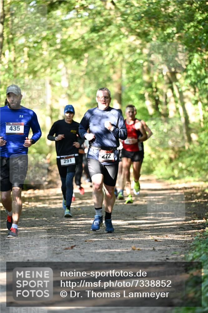 06.10.2024 - Bramfelder Halbmarathon 2024 Dr. Thomas Lammeyer http://msf.ph/oto/7338852 06.10.2024 10:29:04 Laufen 435, 291, 272 meine-sportfotos.de
