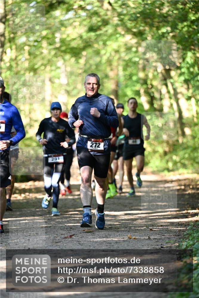 06.10.2024 - Bramfelder Halbmarathon 2024 Dr. Thomas Lammeyer http://msf.ph/oto/7338858 06.10.2024 10:29:05 Laufen 291, 272 meine-sportfotos.de