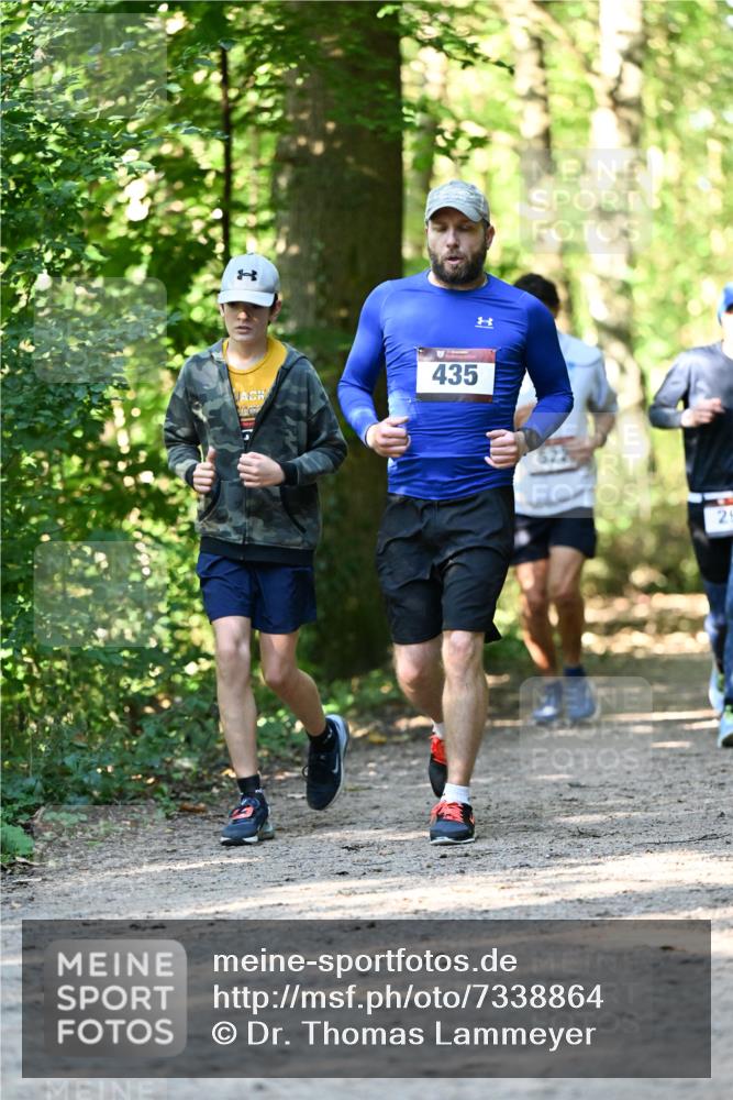 06.10.2024 - Bramfelder Halbmarathon 2024 Dr. Thomas Lammeyer http://msf.ph/oto/7338864 06.10.2024 10:29:06 Laufen 435, 1, 522, 29 meine-sportfotos.de