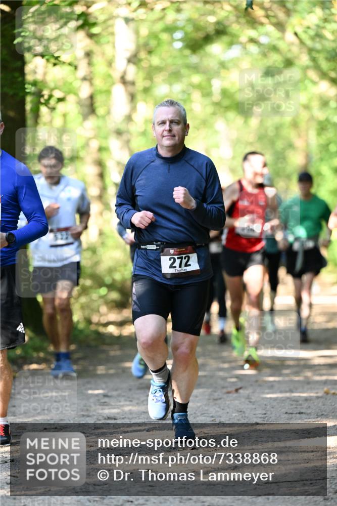 06.10.2024 - Bramfelder Halbmarathon 2024 Dr. Thomas Lammeyer http://msf.ph/oto/7338868 06.10.2024 10:29:07 Laufen 272 meine-sportfotos.de