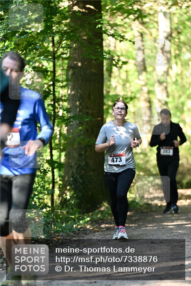 06.10.2024 - Bramfelder Halbmarathon 2024 Dr. Thomas Lammeyer http://msf.ph/oto/7338876 06.10.2024 10:29:15 Laufen 2, 473, 151, 283 meine-sportfotos.de
