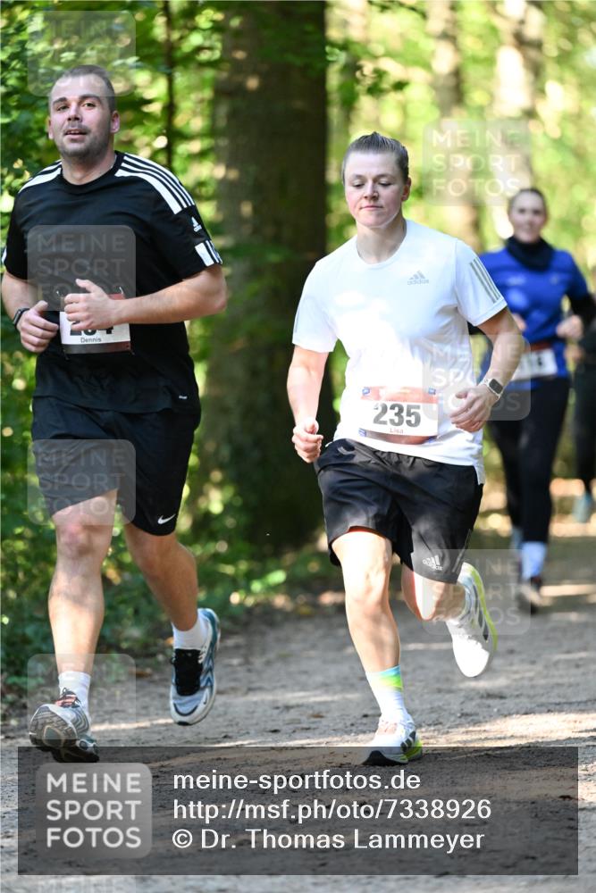 06.10.2024 - Bramfelder Halbmarathon 2024 Dr. Thomas Lammeyer http://msf.ph/oto/7338926 06.10.2024 10:29:25 Laufen 235 meine-sportfotos.de