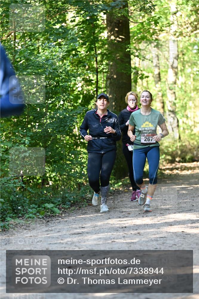 06.10.2024 - Bramfelder Halbmarathon 2024 Dr. Thomas Lammeyer http://msf.ph/oto/7338944 06.10.2024 10:29:30 Laufen 2012, 267 meine-sportfotos.de