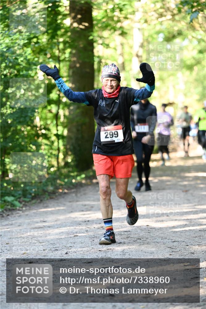 06.10.2024 - Bramfelder Halbmarathon 2024 Dr. Thomas Lammeyer http://msf.ph/oto/7338960 06.10.2024 10:29:33 Laufen 299, 133 meine-sportfotos.de