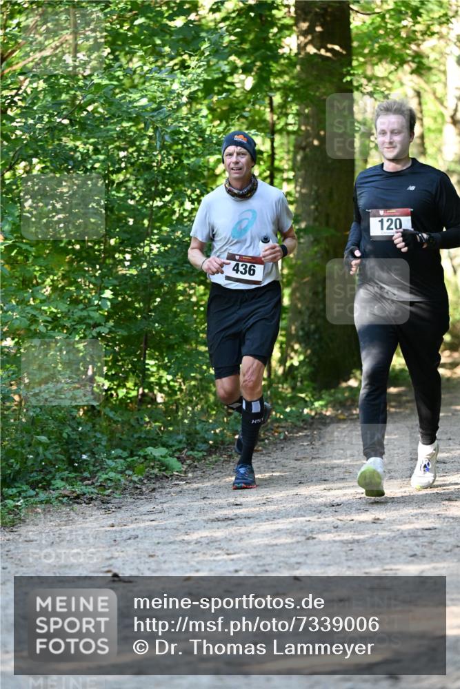 06.10.2024 - Bramfelder Halbmarathon 2024 Dr. Thomas Lammeyer http://msf.ph/oto/7339006 06.10.2024 10:29:44 Laufen 436, 120 meine-sportfotos.de