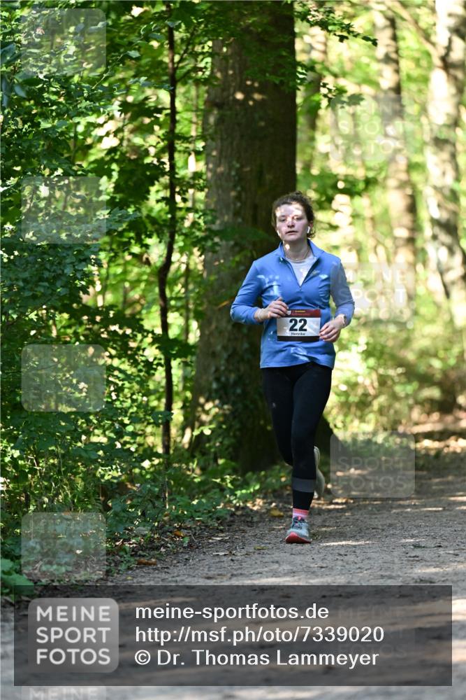 06.10.2024 - Bramfelder Halbmarathon 2024 Dr. Thomas Lammeyer http://msf.ph/oto/7339020 06.10.2024 10:29:49 Laufen 22 meine-sportfotos.de