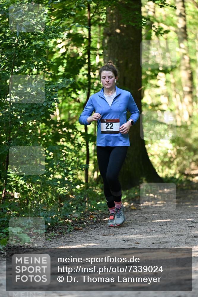 06.10.2024 - Bramfelder Halbmarathon 2024 Dr. Thomas Lammeyer http://msf.ph/oto/7339024 06.10.2024 10:29:50 Laufen 22 meine-sportfotos.de