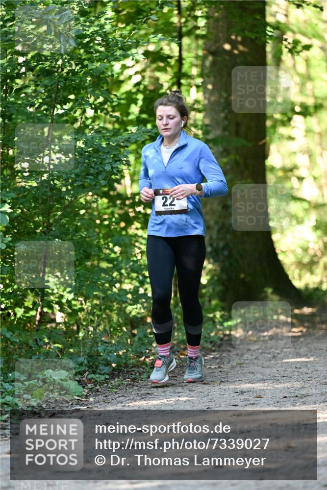 06.10.2024 - Bramfelder Halbmarathon 2024 Dr. Thomas Lammeyer http://msf.ph/oto/7339027 06.10.2024 10:29:50 Laufen 22 meine-sportfotos.de