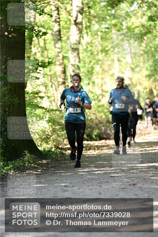 06.10.2024 - Bramfelder Halbmarathon 2024 Dr. Thomas Lammeyer http://msf.ph/oto/7339028 06.10.2024 10:29:51 Laufen 73, 268 meine-sportfotos.de