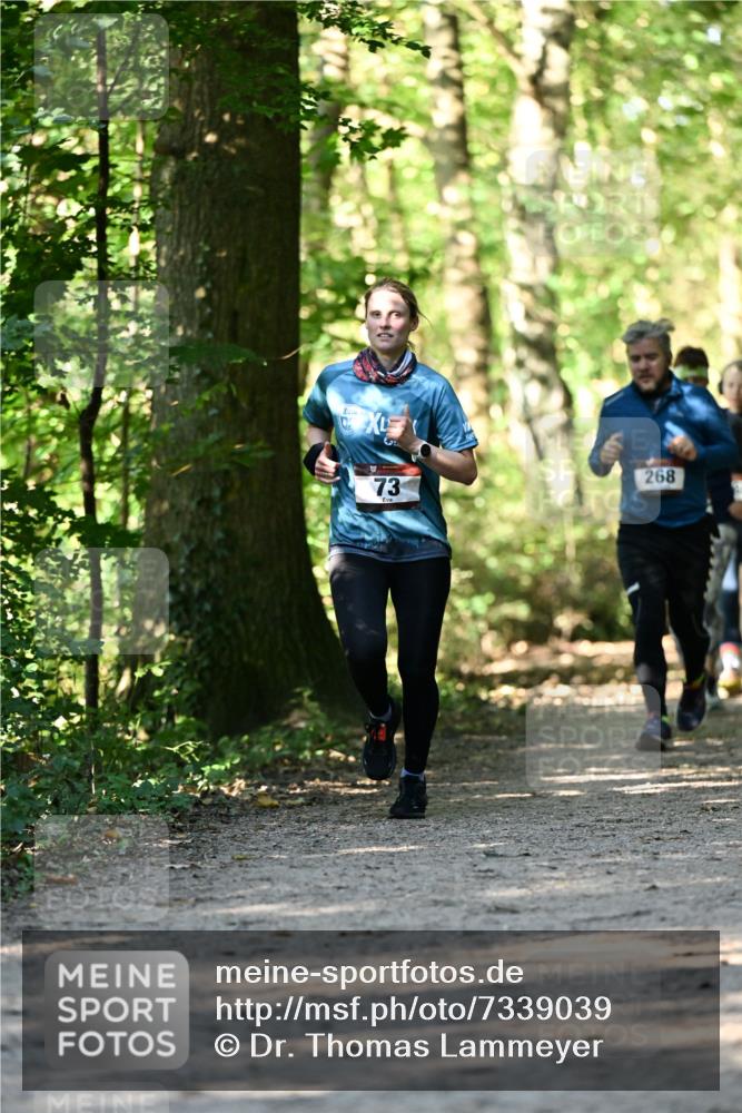 06.10.2024 - Bramfelder Halbmarathon 2024 Dr. Thomas Lammeyer http://msf.ph/oto/7339039 06.10.2024 10:29:52 Laufen 73, 268 meine-sportfotos.de