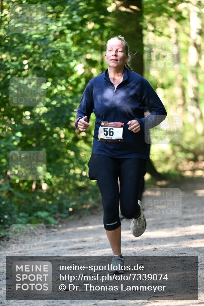 06.10.2024 - Bramfelder Halbmarathon 2024 Dr. Thomas Lammeyer http://msf.ph/oto/7339074 06.10.2024 10:30:00 Laufen 56 meine-sportfotos.de