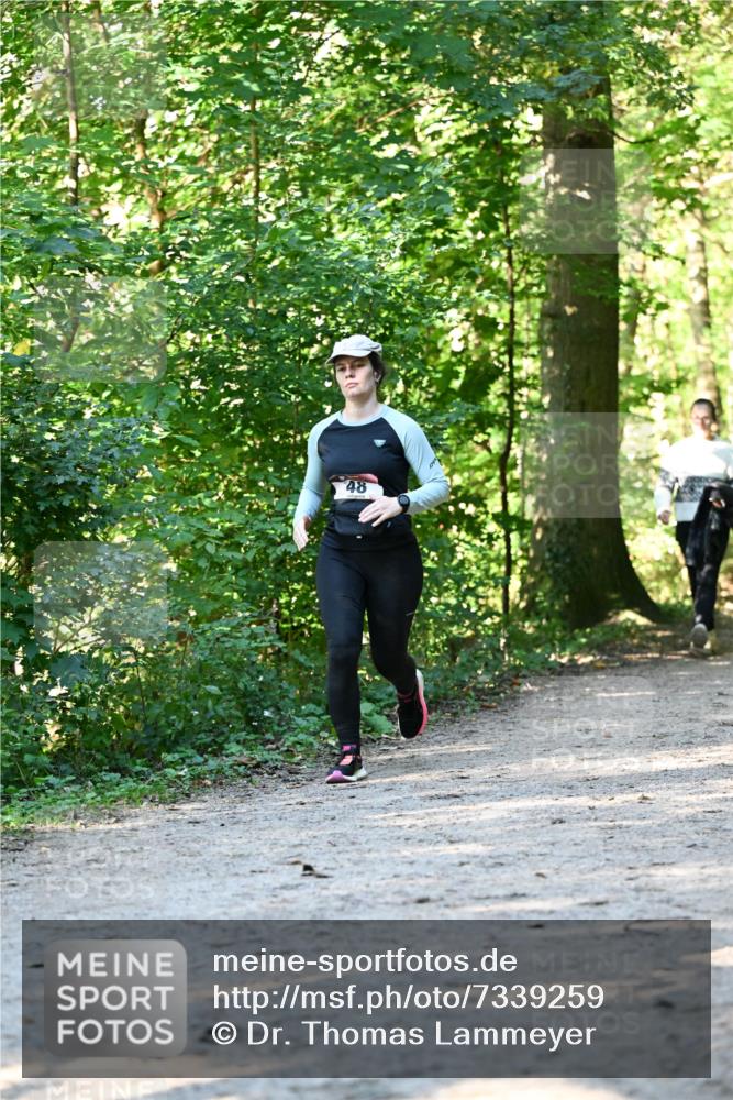 06.10.2024 - Bramfelder Halbmarathon 2024 Dr. Thomas Lammeyer http://msf.ph/oto/7339259 06.10.2024 10:31:30 Laufen 48 meine-sportfotos.de