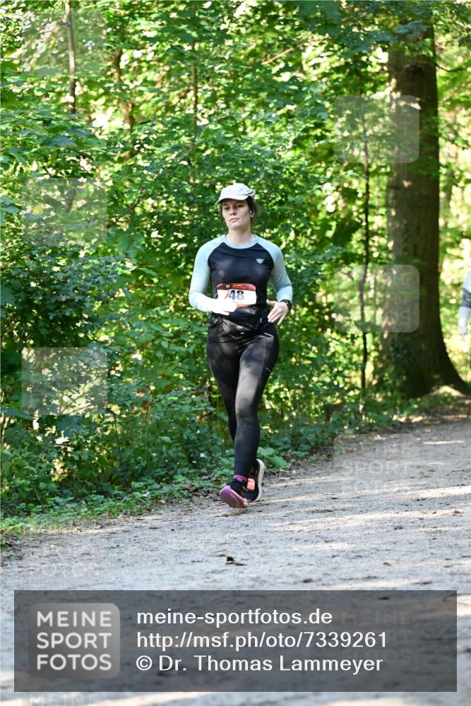 06.10.2024 - Bramfelder Halbmarathon 2024 Dr. Thomas Lammeyer http://msf.ph/oto/7339261 06.10.2024 10:31:30 Laufen 48 meine-sportfotos.de