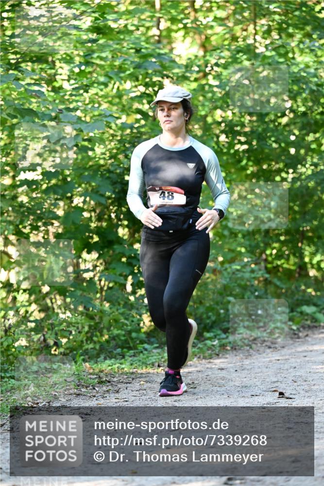 06.10.2024 - Bramfelder Halbmarathon 2024 Dr. Thomas Lammeyer http://msf.ph/oto/7339268 06.10.2024 10:31:31 Laufen 48 meine-sportfotos.de