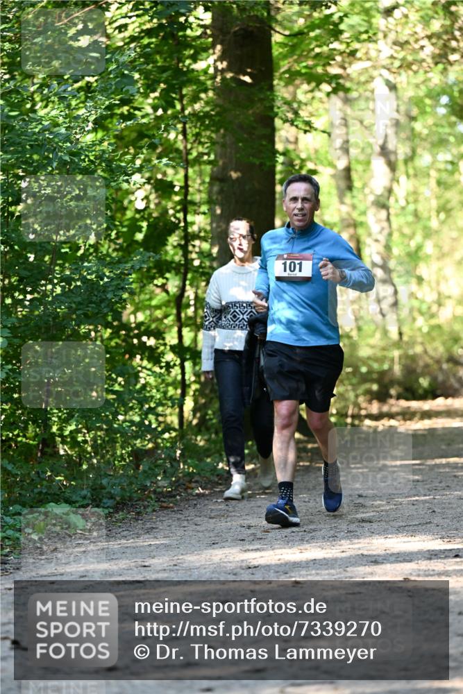 06.10.2024 - Bramfelder Halbmarathon 2024 Dr. Thomas Lammeyer http://msf.ph/oto/7339270 06.10.2024 10:31:33 Laufen 101 meine-sportfotos.de