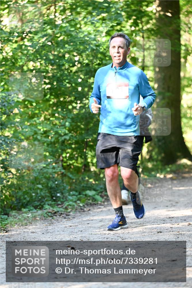 06.10.2024 - Bramfelder Halbmarathon 2024 Dr. Thomas Lammeyer http://msf.ph/oto/7339281 06.10.2024 10:31:34 Laufen  meine-sportfotos.de