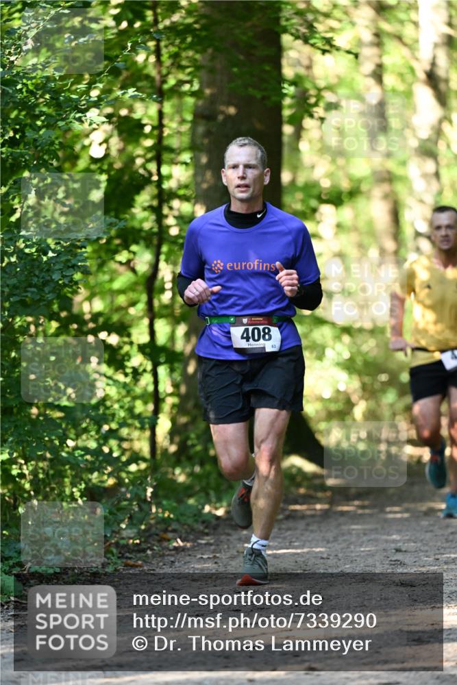 06.10.2024 - Bramfelder Halbmarathon 2024 Dr. Thomas Lammeyer http://msf.ph/oto/7339290 06.10.2024 10:31:47 Laufen 408 meine-sportfotos.de