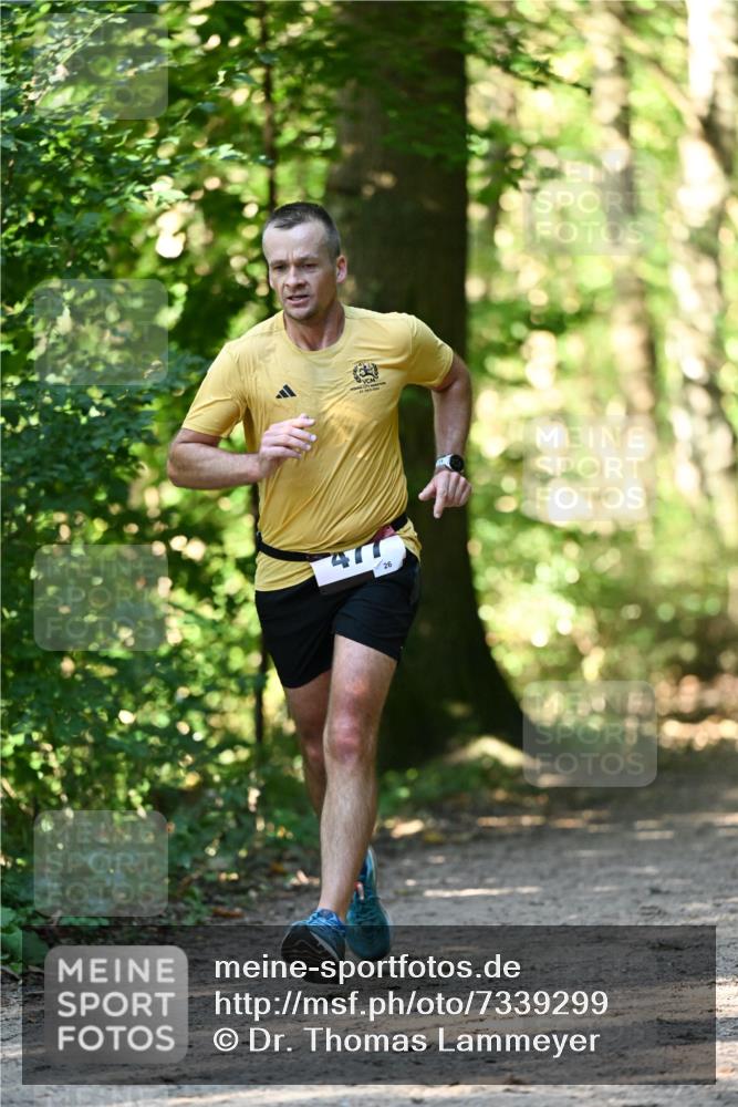 06.10.2024 - Bramfelder Halbmarathon 2024 Dr. Thomas Lammeyer http://msf.ph/oto/7339299 06.10.2024 10:31:49 Laufen 26 meine-sportfotos.de