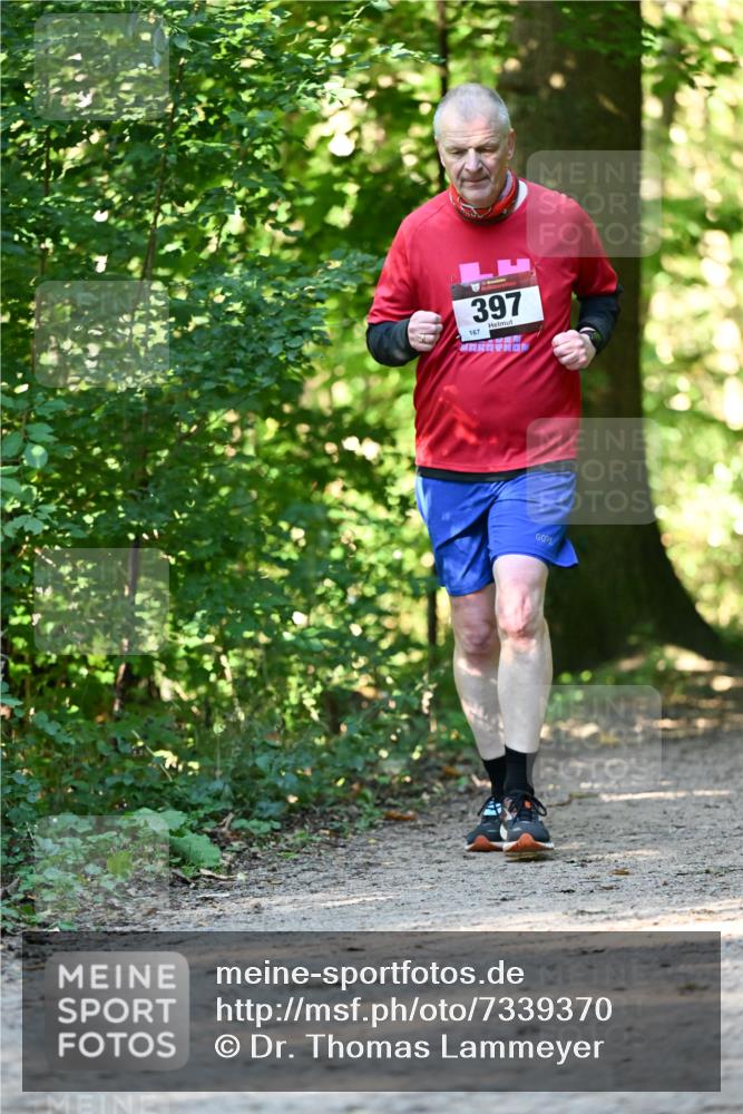 06.10.2024 - Bramfelder Halbmarathon 2024 Dr. Thomas Lammeyer http://msf.ph/oto/7339370 06.10.2024 10:32:38 Laufen 397, 167 meine-sportfotos.de