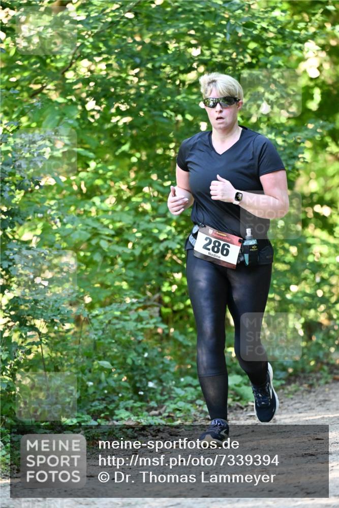 06.10.2024 - Bramfelder Halbmarathon 2024 Dr. Thomas Lammeyer http://msf.ph/oto/7339394 06.10.2024 10:32:44 Laufen 286 meine-sportfotos.de