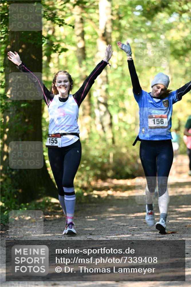 06.10.2024 - Bramfelder Halbmarathon 2024 Dr. Thomas Lammeyer http://msf.ph/oto/7339408 06.10.2024 10:32:54 Laufen 156, 155 meine-sportfotos.de