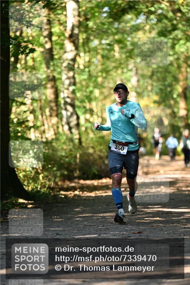 06.10.2024 - Bramfelder Halbmarathon 2024 Dr. Thomas Lammeyer http://msf.ph/oto/7339470 06.10.2024 10:33:11 Laufen 360 meine-sportfotos.de