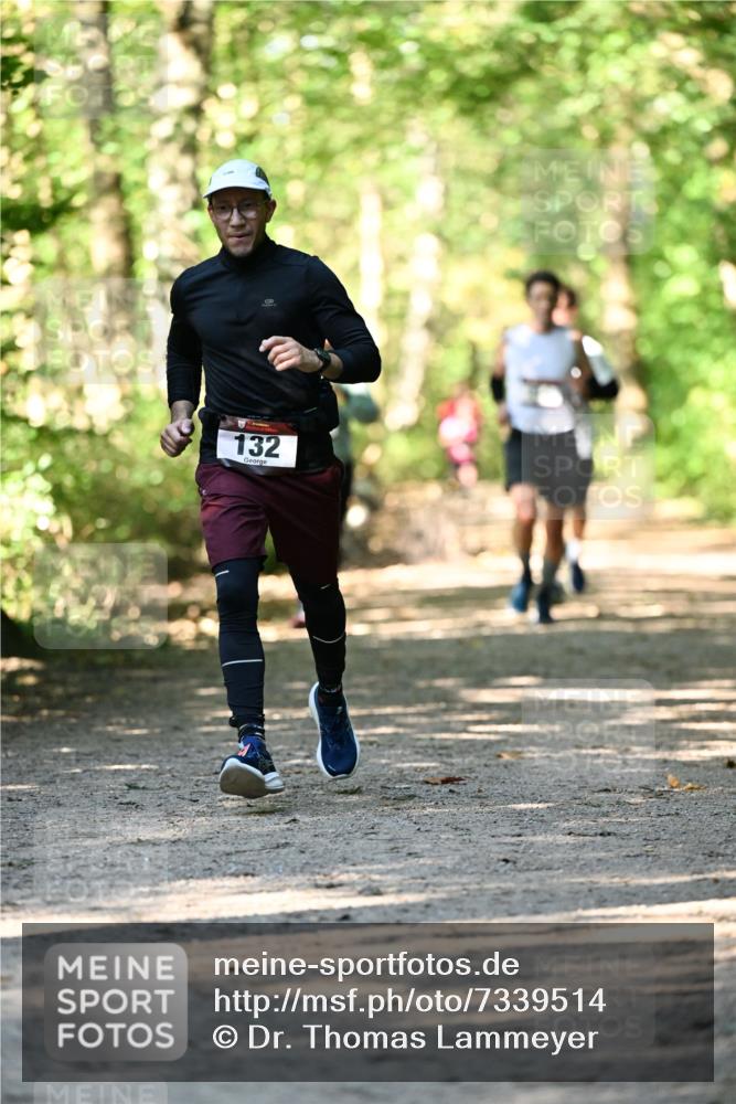 06.10.2024 - Bramfelder Halbmarathon 2024 Dr. Thomas Lammeyer http://msf.ph/oto/7339514 06.10.2024 10:34:21 Laufen 132 meine-sportfotos.de